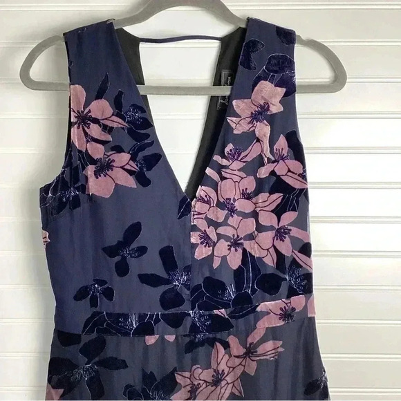 Sam Edelman Burnout Velvet Maxi Dress Size 8 Floral Purple& Blue - Picture 3 of 14
